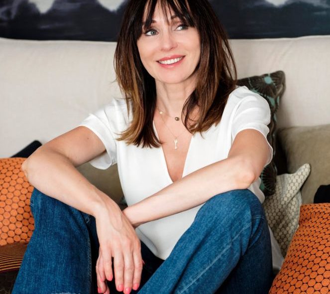 Domowy strój kobiecy - wygodnie i z klasą